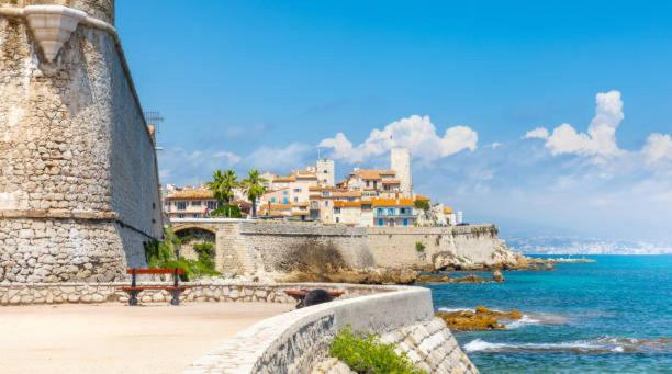 Amazing New Property In The Heart Of The Old Town Of Antibes Kültér fotó