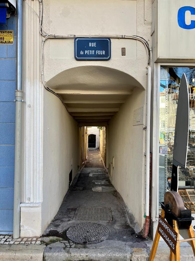 Amazing New Property In The Heart Of The Old Town Of Antibes Kültér fotó